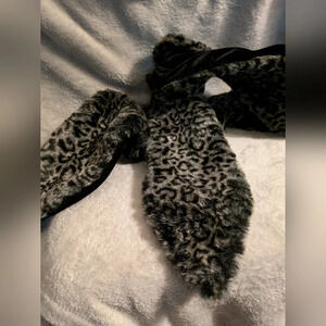 Ben Berger faux fur animal print scarf
